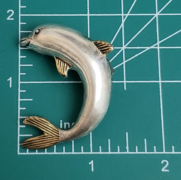 Silver Dolphin Pendant with Gold Fins and Flipper - Picture 8 of 9